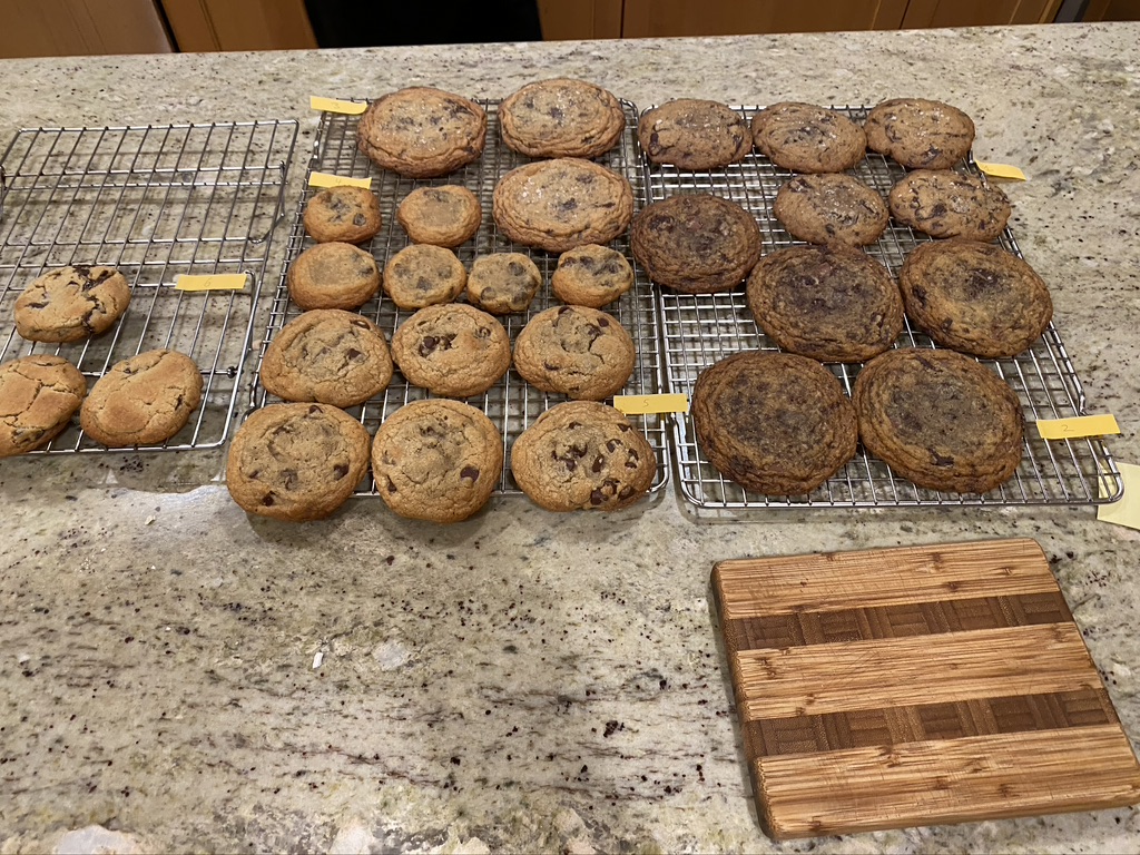 Brown Butter Chocolate Chip Cookies - Cookies and Cups